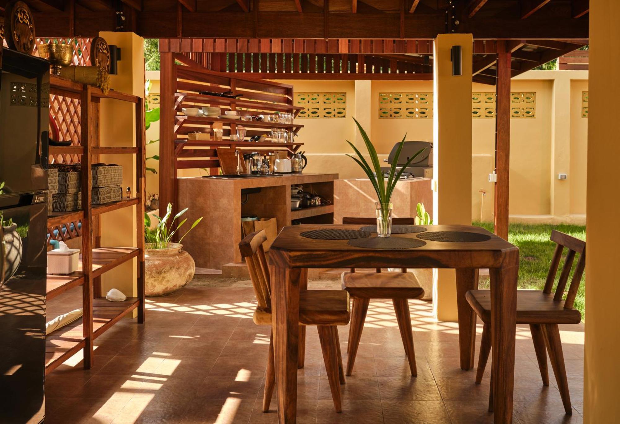 Banyasamui Wooden House, Sauna, Cold & Hot Bath In Koh Samui Amphoe Koksamui Екстер'єр фото